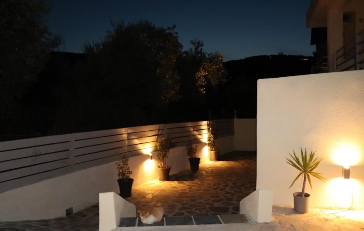 Fiosal Apartments 2 Skiathos-Stadt Exterior foto